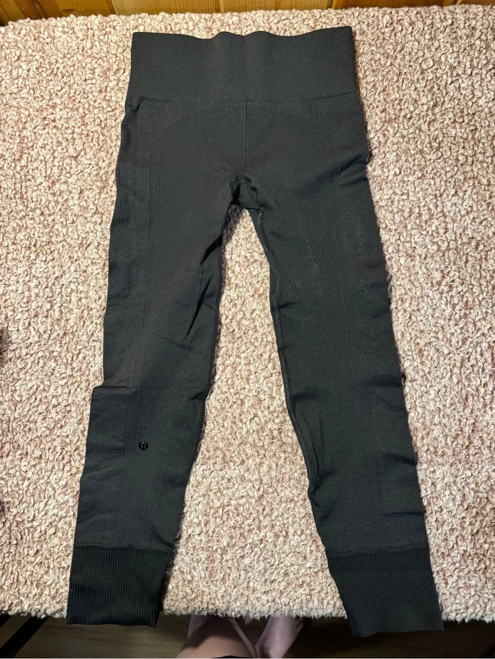 Lululemon Black Compression Leggings Size 8